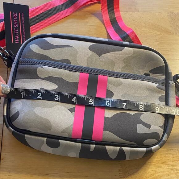 HAUTE SHORE Camouflage Crossbody Bag with Pink Stripes - Picture 8 of 9
